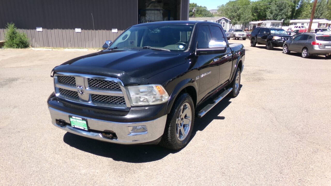 2011 DODGE Ram