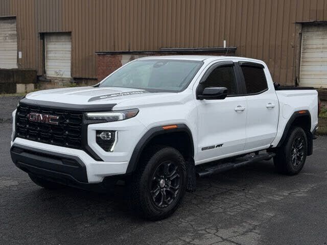 2023 GMC Canyon