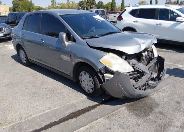 2008 NISSAN Versa