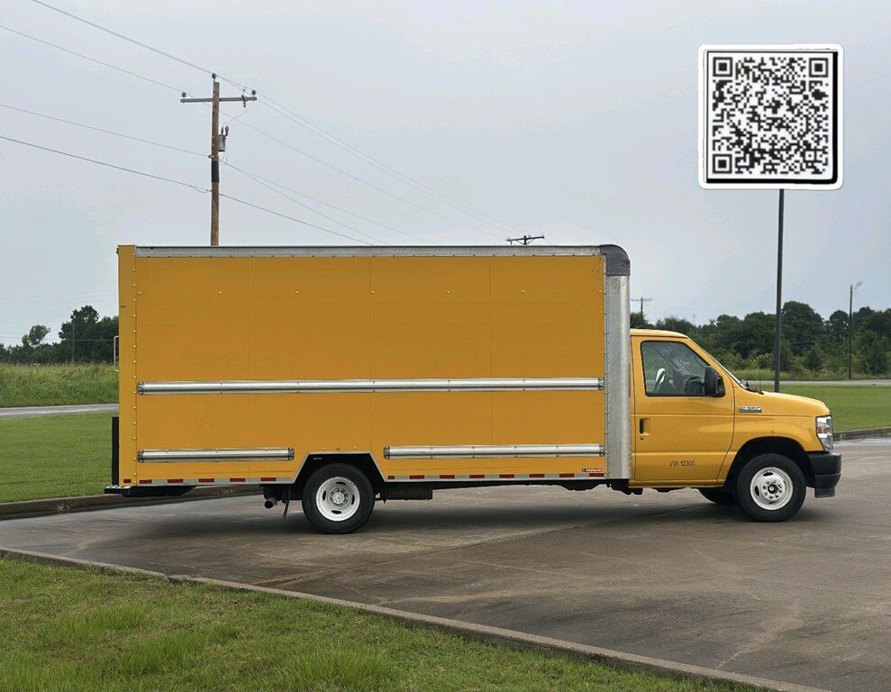 2022 FORD E-350
