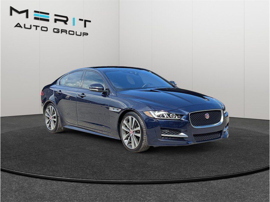 2017 JAGUAR XE