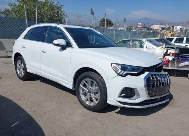 2024 AUDI Q3