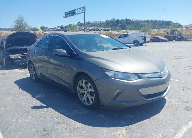 2017 CHEVROLET Volt