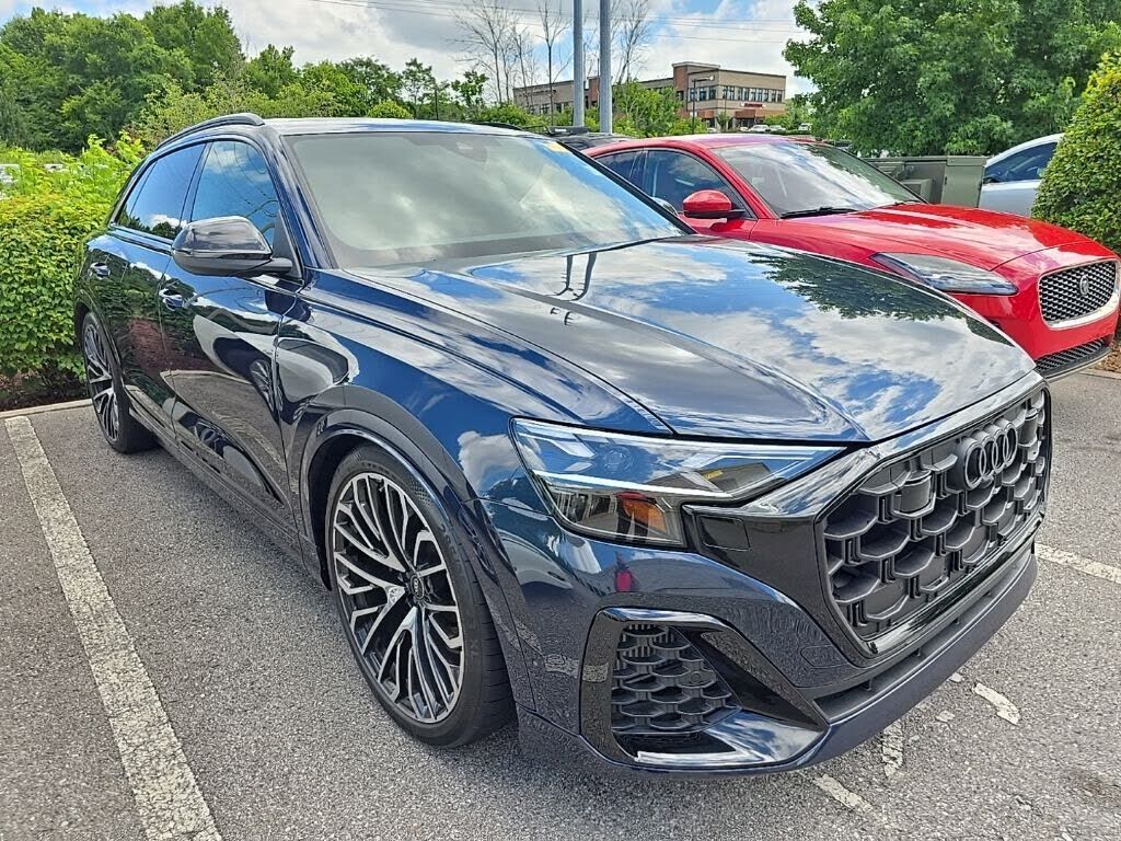 2024 Audi SQ8