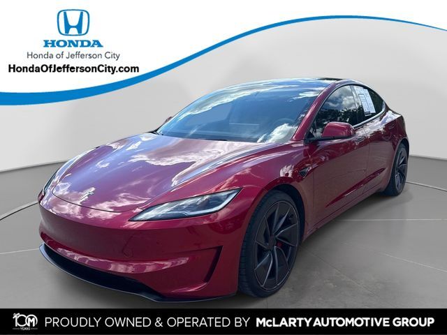 2025 TESLA Model 3