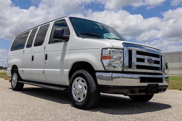 2011 FORD E-150