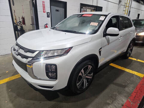 2023 MITSUBISHI Outlander Sport
