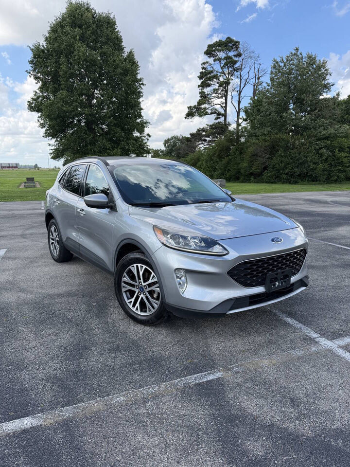 2021 FORD Escape