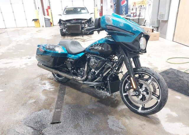 2026 HARLEY DAVIDSON FLHX / Street Glide