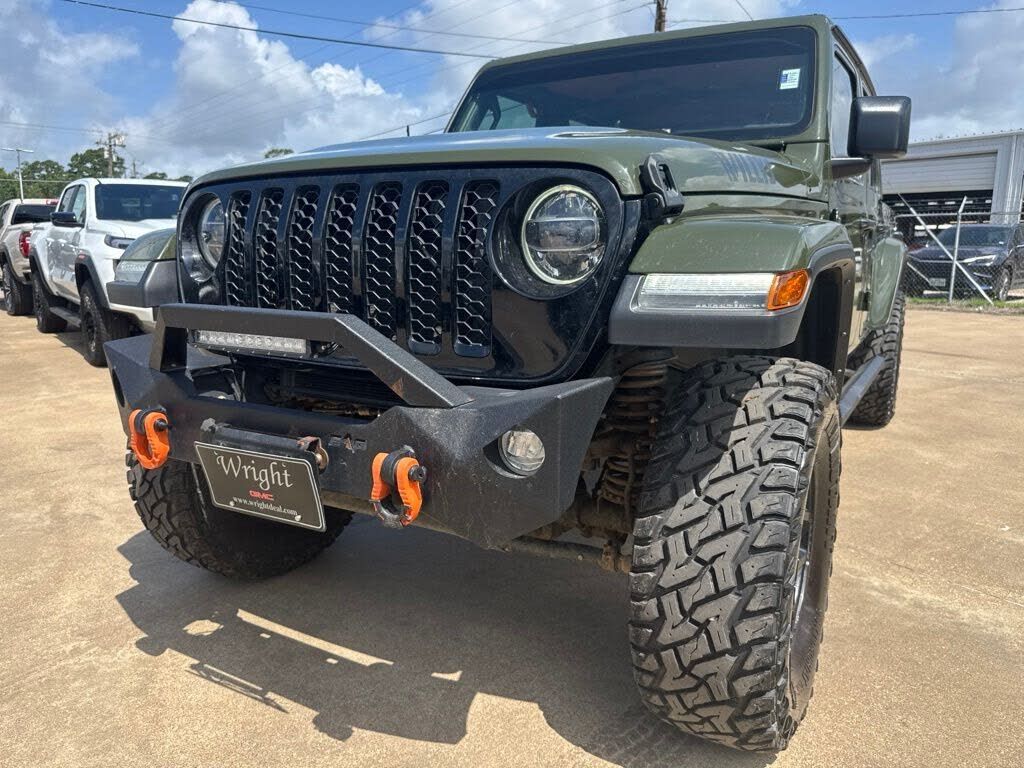 2022 JEEP Gladiator