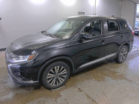 2019 MITSUBISHI Outlander