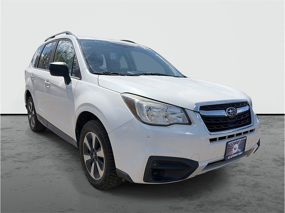 2017 SUBARU Forester