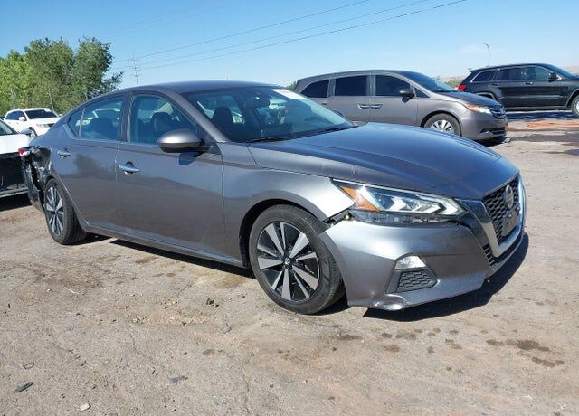 2021 NISSAN Altima