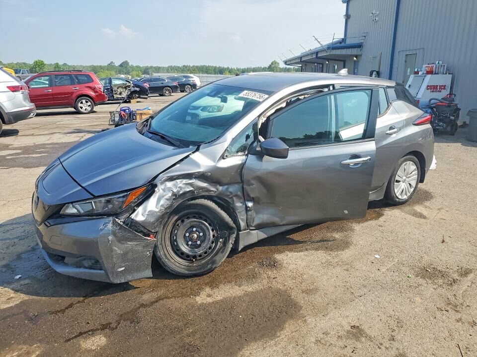 2025 NISSAN Leaf