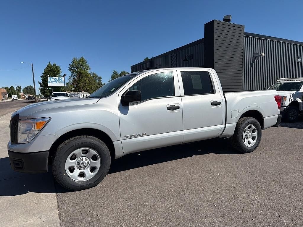 2019 NISSAN Titan
