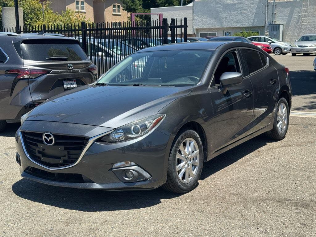 2015 MAZDA Mazda3