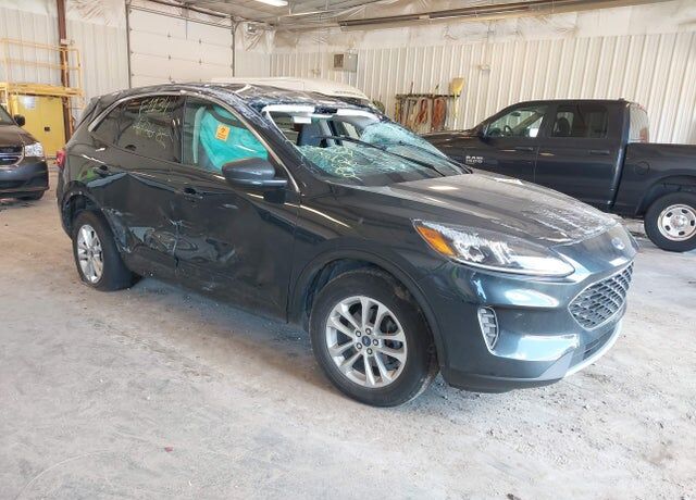 2022 FORD Escape
