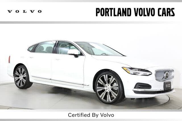 2024 VOLVO S90