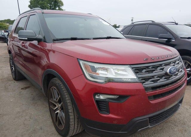 2019 FORD Explorer