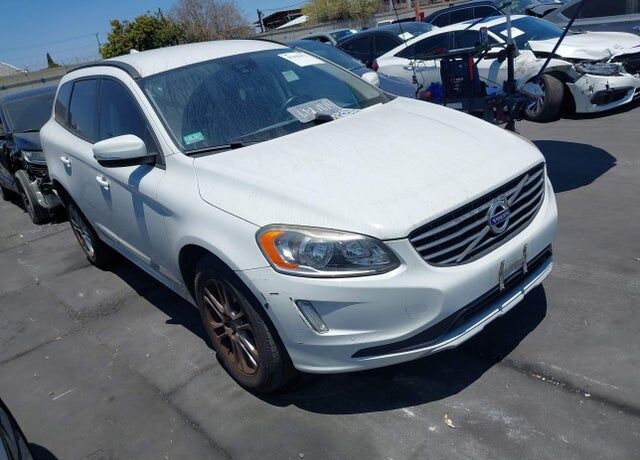 2016 VOLVO XC60