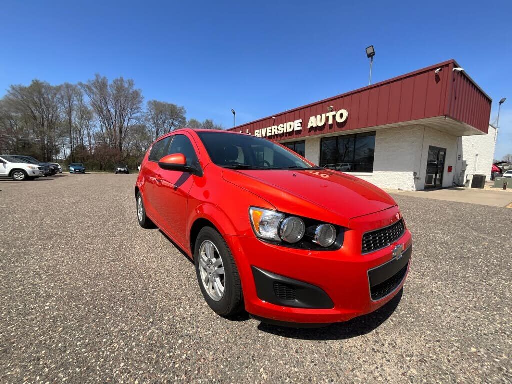2012 CHEVROLET Sonic
