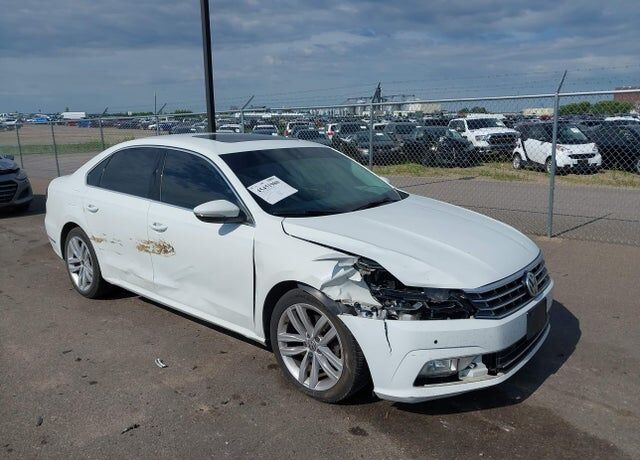2018 VOLKSWAGEN Passat