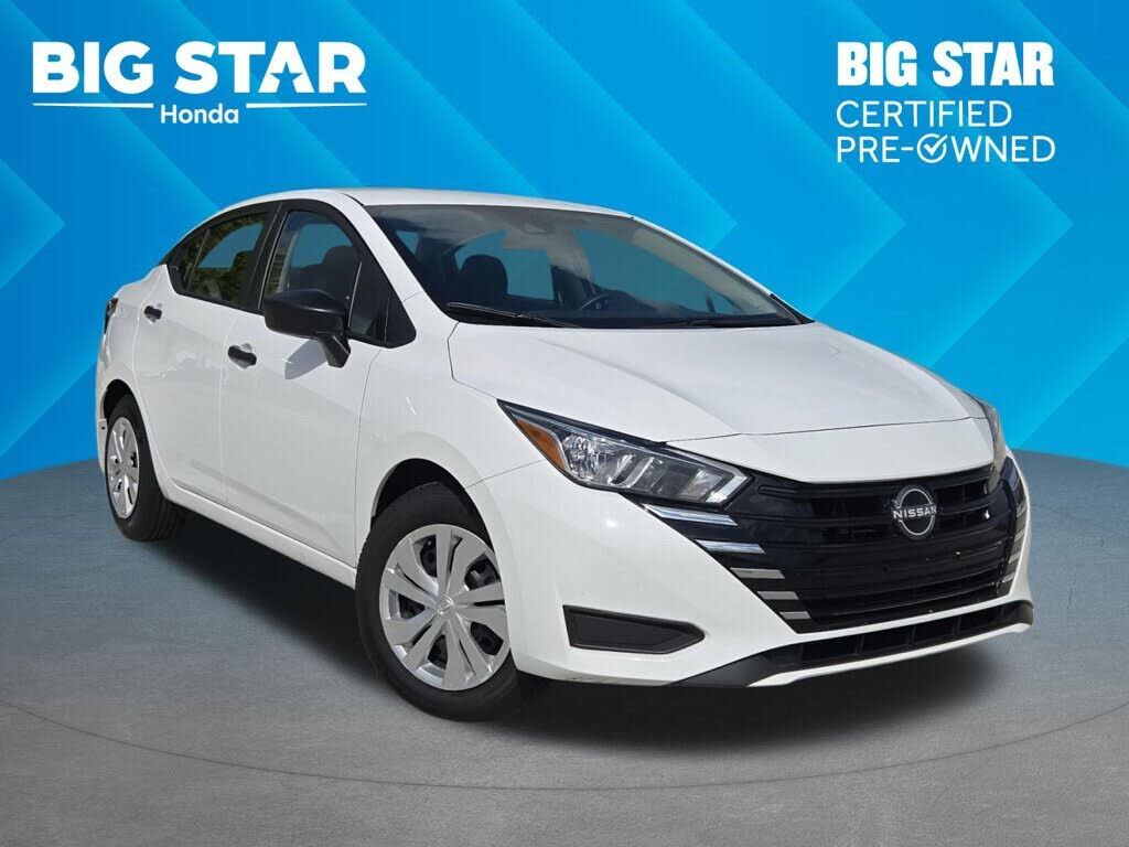 2024 NISSAN Versa