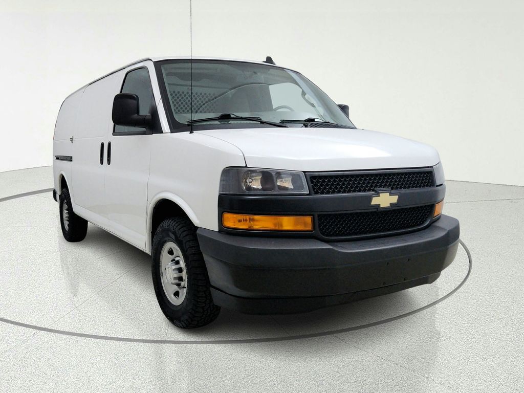 2018 CHEVROLET Express