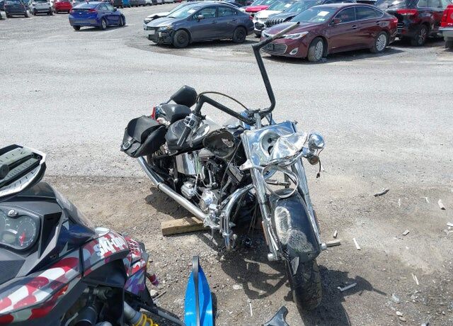 2011 HARLEY DAVIDSON Softail Deluxe