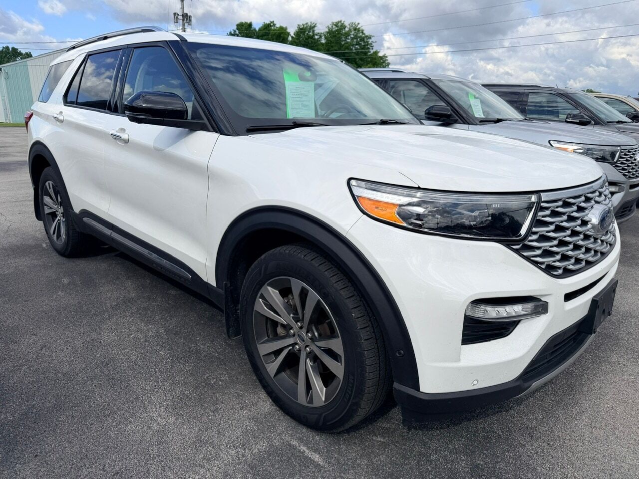2020 FORD Explorer