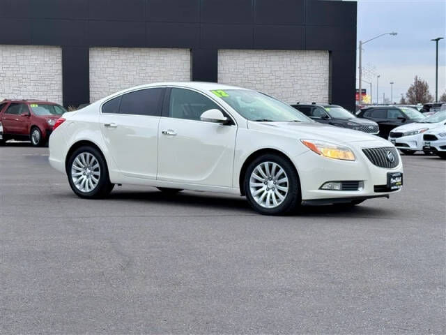 2012 BUICK Regal