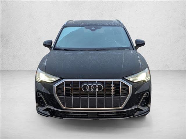 2022 Audi Q3