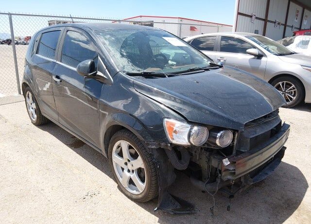 2015 CHEVROLET Sonic