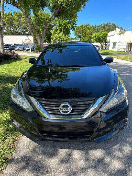 2017 NISSAN Altima