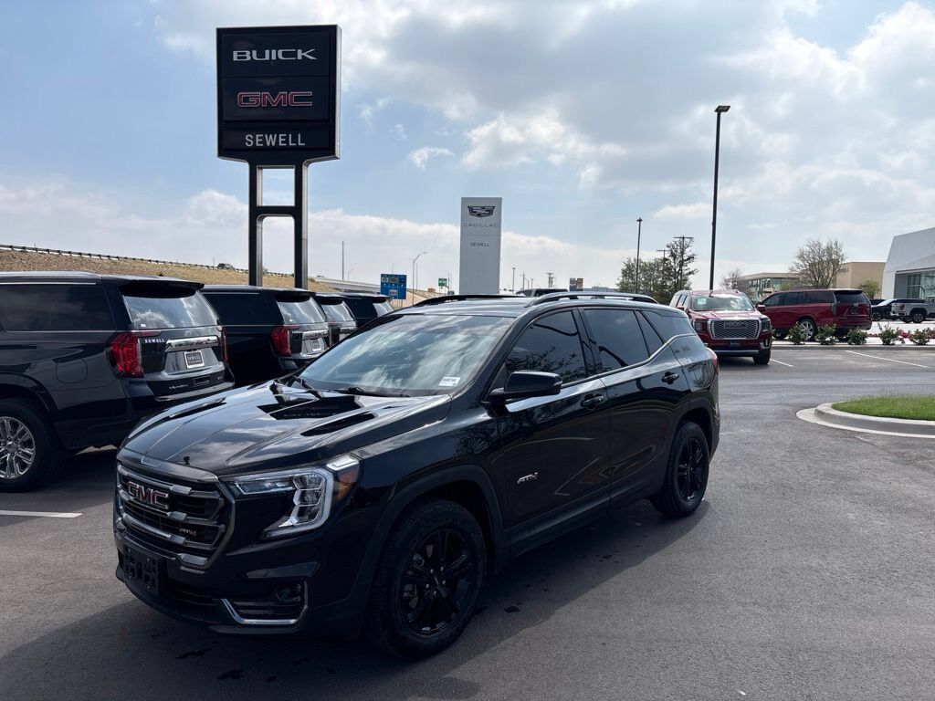 2024 GMC Terrain