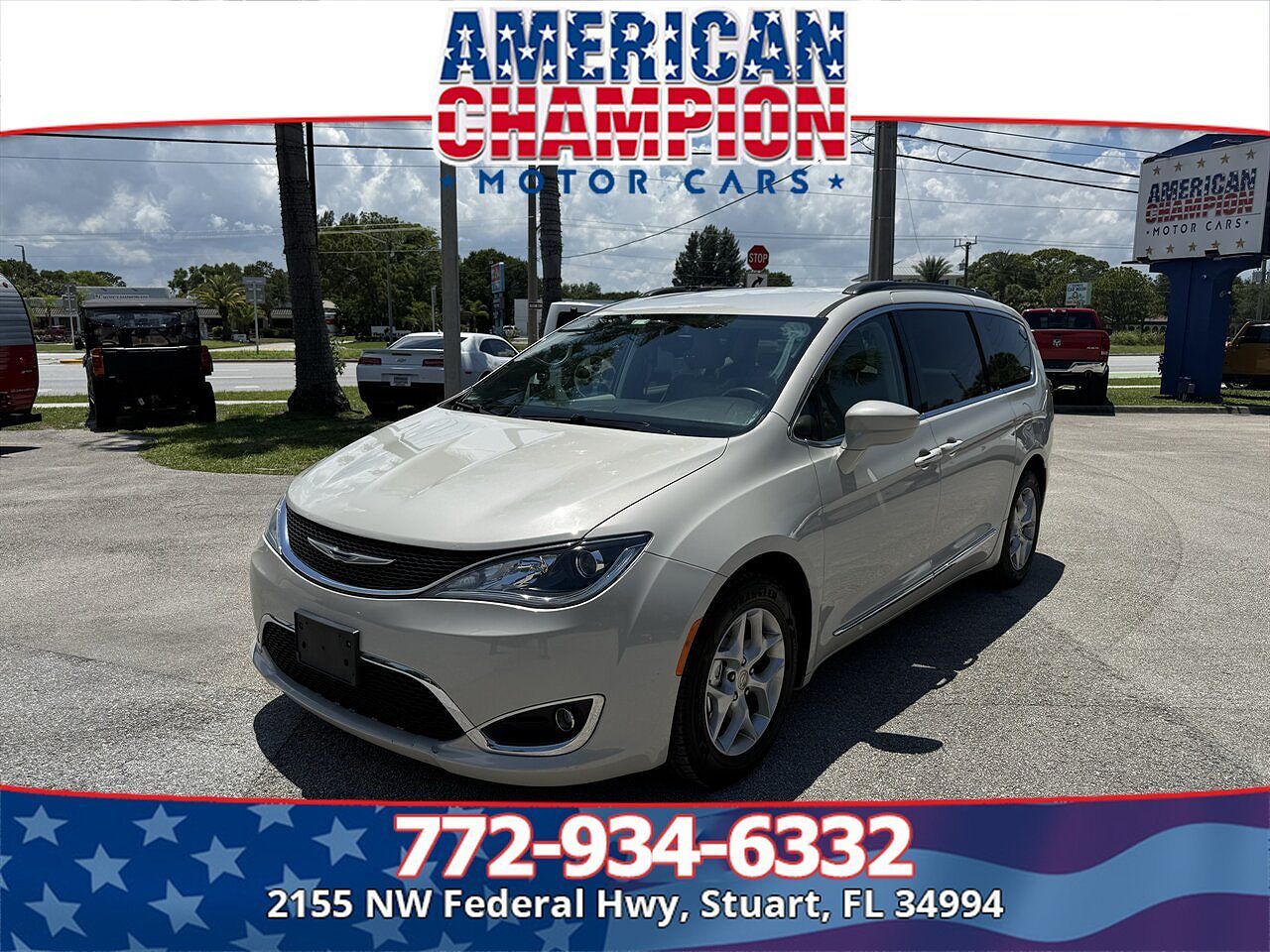 2017 CHRYSLER Pacifica