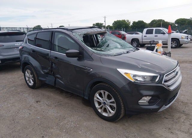 2018 FORD Escape