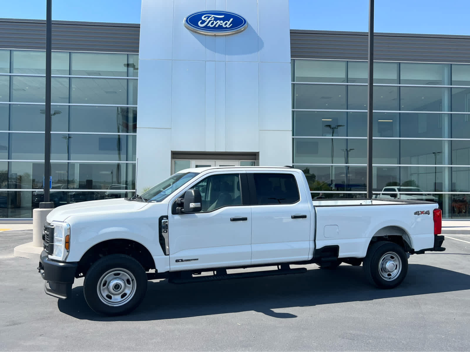 2024 FORD F-350