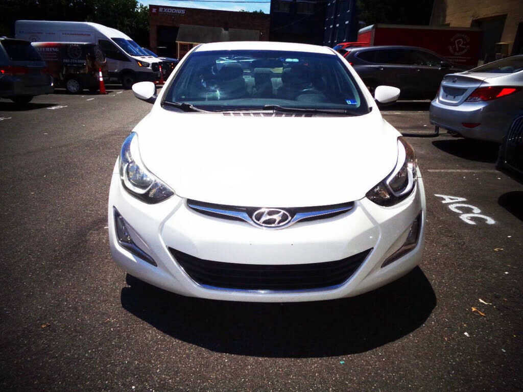 2014 HYUNDAI Elantra