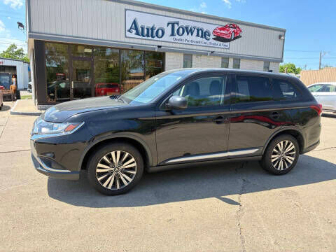 2019 MITSUBISHI Outlander