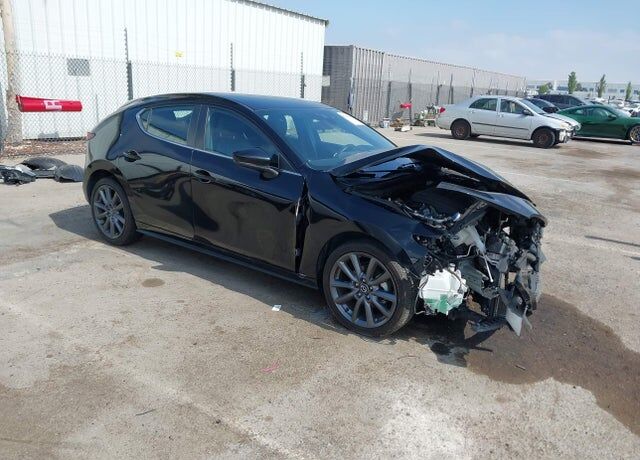 2022 MAZDA Mazda3
