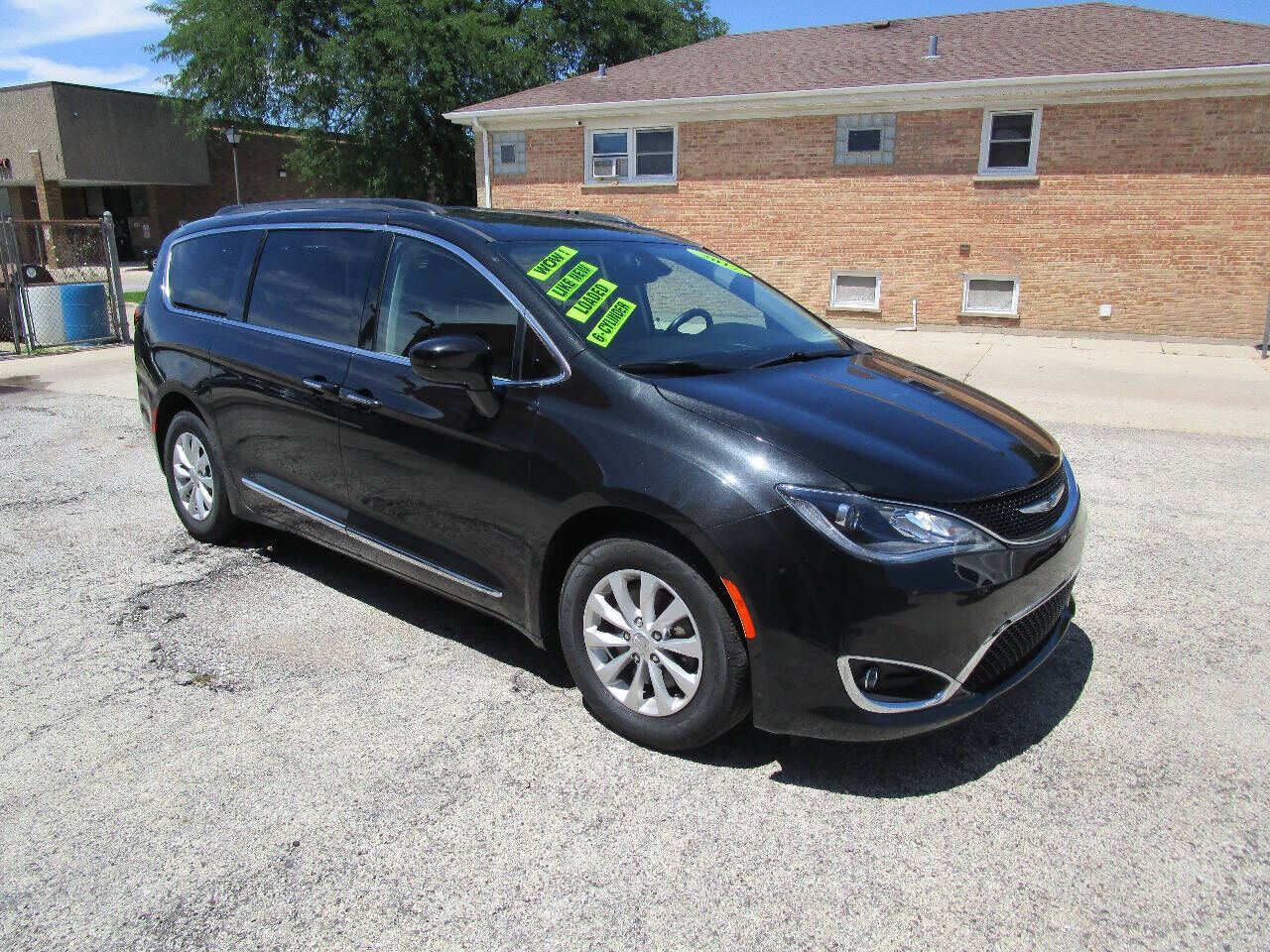 2017 CHRYSLER Pacifica