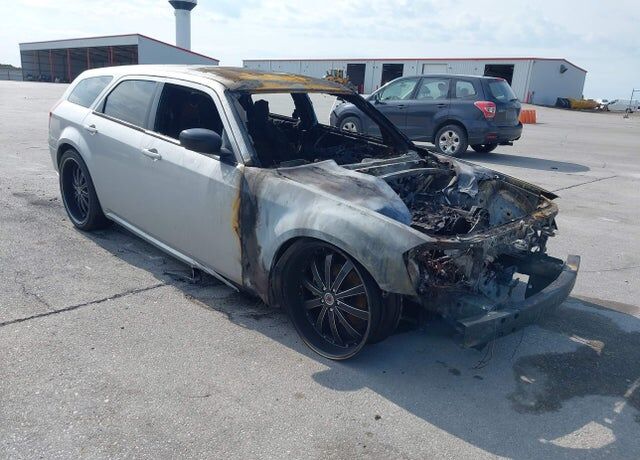 2007 DODGE Magnum