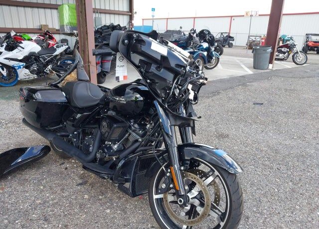 2025 HARLEY DAVIDSON FLHX / Street Glide