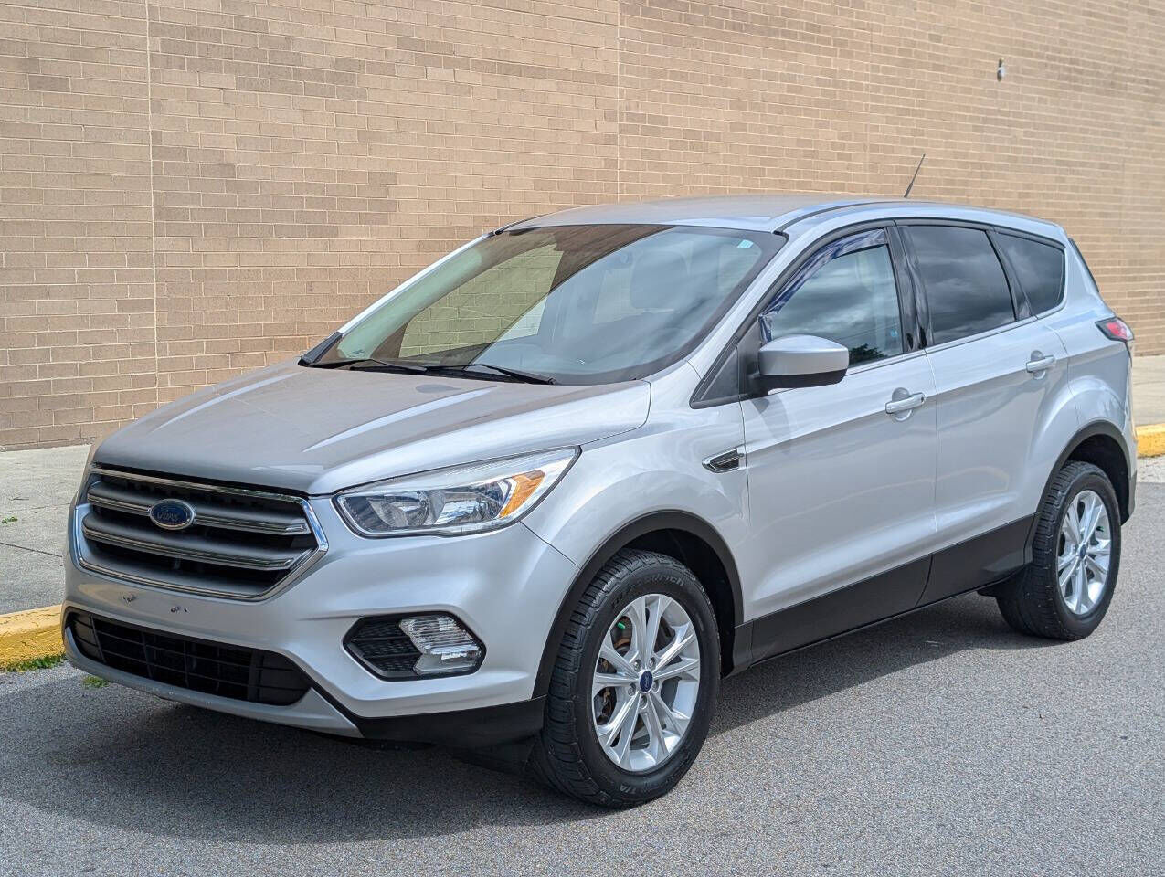 2017 FORD Escape
