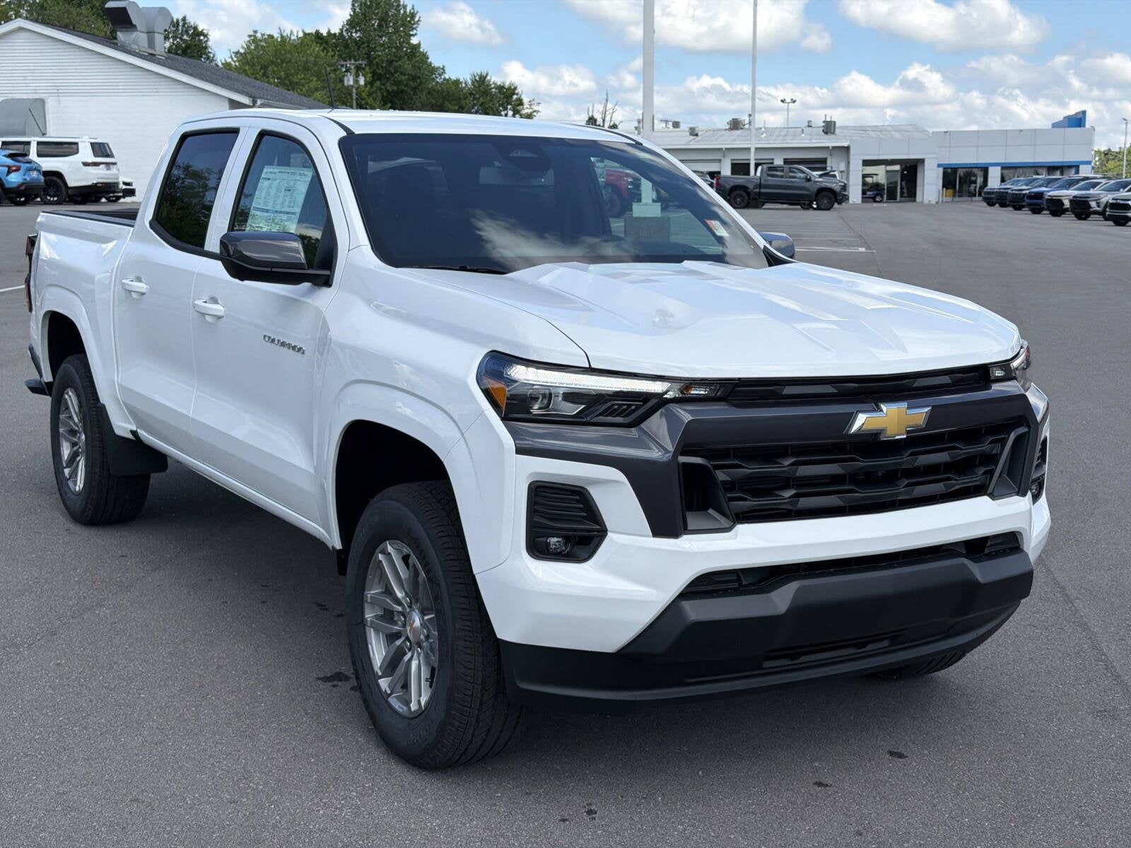 2026 CHEVROLET Colorado
