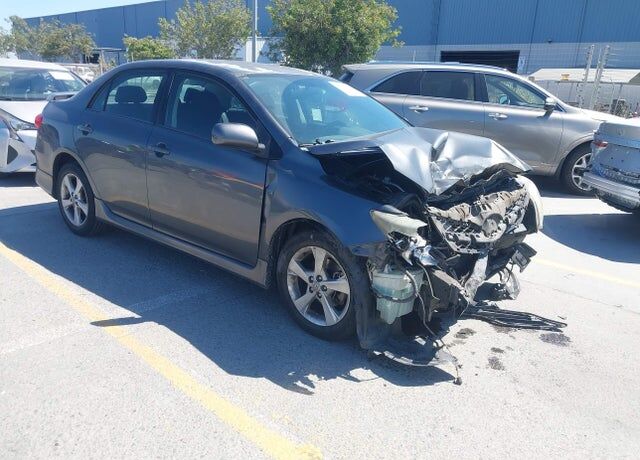 2011 TOYOTA Corolla