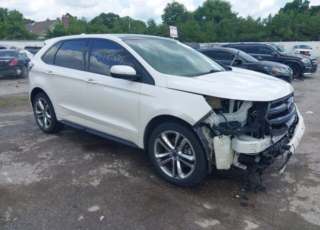 2017 FORD Edge
