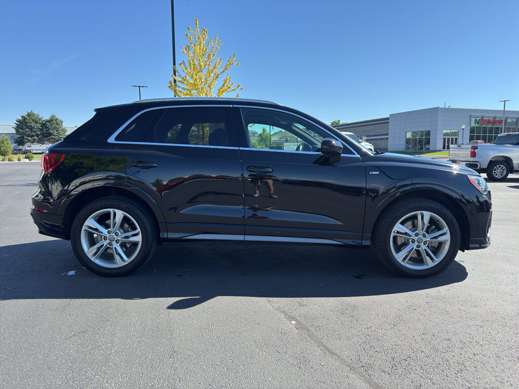 2020 Audi Q3