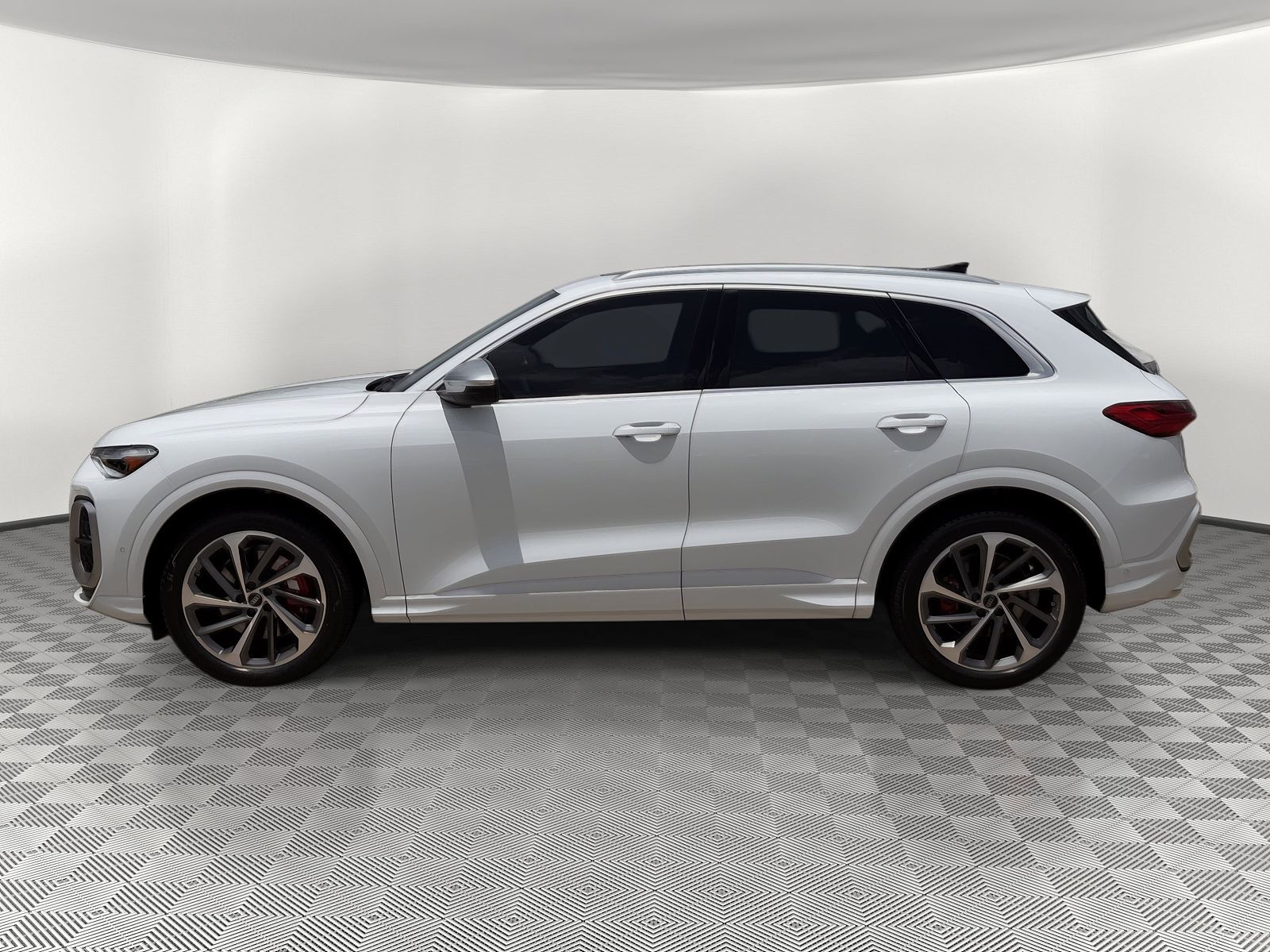 2026 Audi SQ5